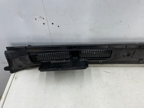 Podszybie Citroen Jumper I Ducato II Boxer I 94-02r. górne spryski zaślepki 1327390080