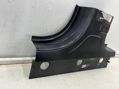 Poszycie Macan I 95b 14r.- LEWY środkowy próg dolny słupek ćwiartka NOWE ORYGINALNE lewy środek 95b809605b Poszycie Macan I 95b 14r.- LEWY środkowy próg dolny słupek ćwiartka NOWE ORYGINALNE lewy środek 95b809605b