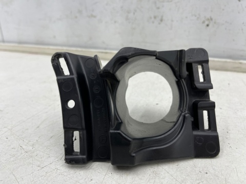 Ślizg Mercedes C207 Coupe Cabrio E-klasa 09-13r. prawe przednie mocowanie zderzaka wspornik prawy przód a2078851616 Ślizg Mercedes C207 Coupe Cabrio E-klasa 09-13r. prawe przednie mocowanie zderzaka wspornik prawy przód a2078851616