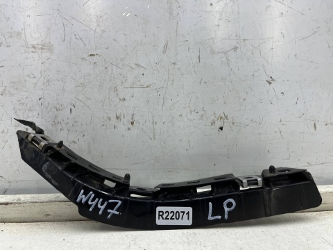 Ślizg Mercedes Vito w447 2014r.- LEWE przednie mocowanie zderzaka wspornik uchwyt lewy przód a4478850521 Ślizg Mercedes Vito w447 2014r.- LEWE przednie mocowanie zderzaka wspornik uchwyt lewy przód a4478850521