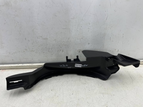 Ślizg Mercedes w206 C-klasa AMG line 21r.- NOWE lewe tylne mocowanie zderzaka wspornik uchwyt lewy tył NOWY ORYGINALNY Ślizg Mercedes w206 C-klasa AMG line 21r.- NOWE lewe tylne mocowanie zderzaka wspornik uchwyt lewy tył NOWY ORYGINALNY