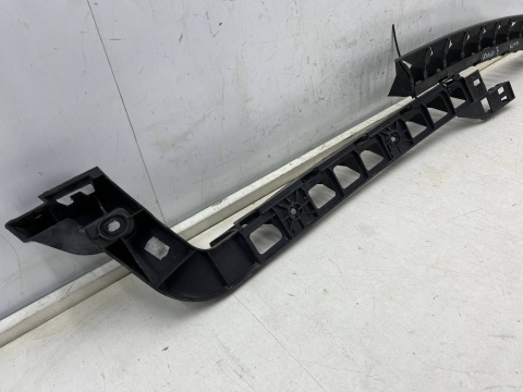 Ślizg Skoda Octavia 3 III 5e KOMBI 12-16r. tylny środkowy wspornik zderzaka wzmocnienie 5e9807864 5e9807863 Ślizg Skoda Octavia 3 III 5e KOMBI 12-16r. tylny środkowy wspornik zderzaka wzmocnienie 5e9807864 5e9807863