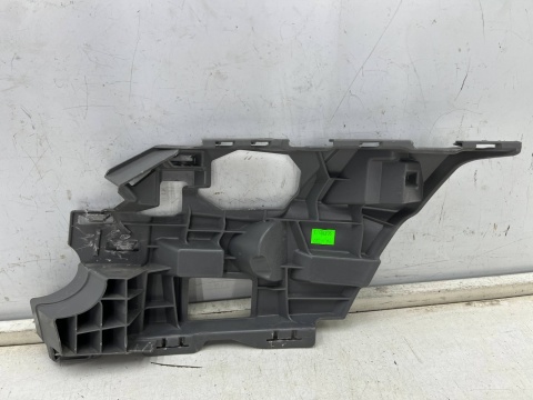 Ślizg Skoda Octavia IV 4 LIFT 24r.- PRAWE przednie mocowanie atrapy zderzaka wspornik uchwyt prawy przód 5e3807056b