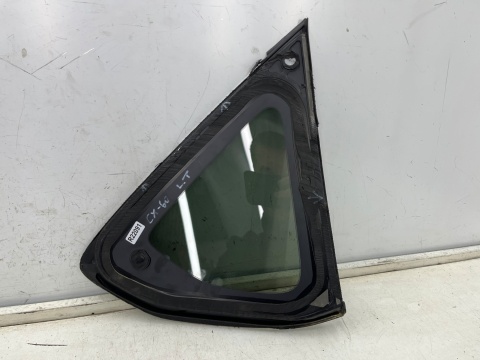 Szyba boczna Mazda CX-60 CX60 22r.-  trójkąt lewa tylna karoseryjna lewy tył oryginalna Szyba boczna Mazda CX-60 CX60 22r.-  trójkąt lewa tylna karoseryjna lewy tył oryginalna