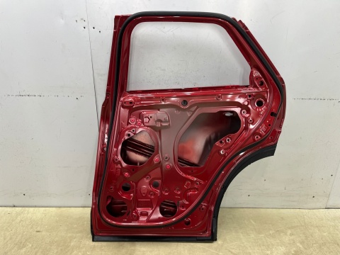 Drzwi Mazda CX-30 19r.- prawe tylne prawy tył DGH972010 Drzwi Mazda CX-30 19r.- prawe tylne prawy tył DGH972010