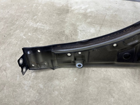 Błotnik Audi E-Tron Q8 ETron 18-25r. prawy przedni prawy przód 