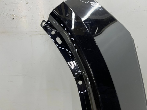 Błotnik Volvo XC40 17r.- lewy przedni lewy przód 31457583