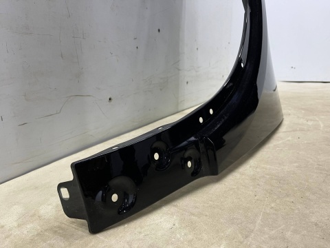 Błotnik Volvo XC40 17r.- lewy przedni lewy przód 31457583