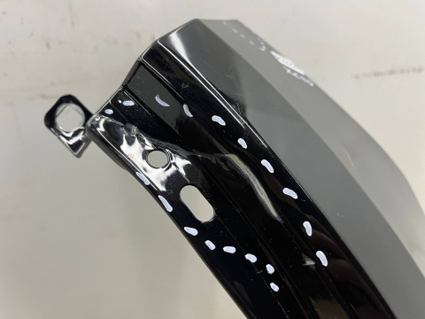 Błotnik Volvo XC40 17r.- lewy przedni lewy przód 31457583