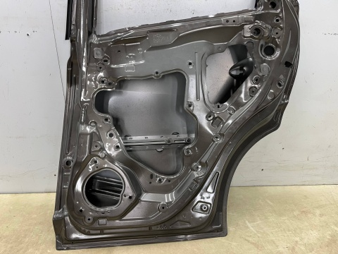 Drzwi Mazda CX-3 14-21r. prawe tylne prawy tył D10E72010