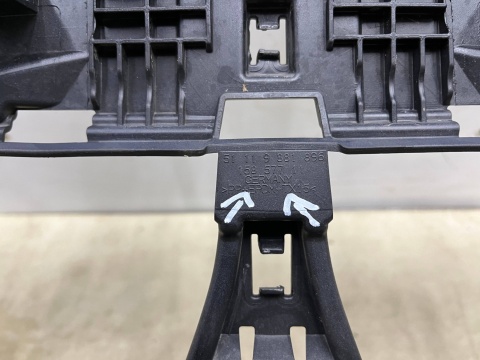 Zderzak przedni BMW 4 i4 G22 G23 G26 M-Pakiet 21r.- przód PDC 9881896 Zderzak przedni BMW 4 i4 G22 G23 G26 M-Pakiet 21r.- przód PDC 9881896