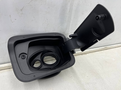 Klapka wlewu paliwa BMW X1 F48 15-22r. NOWA z otworem na AdBlue osłona oryginalna 7458867 Klapka wlewu paliwa BMW X1 F48 15-22r. NOWA z otworem na AdBlue osłona oryginalna 7458867