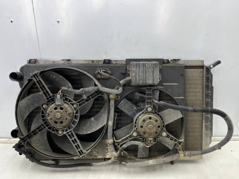 Komplet chłodnic Citroen Jumper I Ducato II Boxer I 94-02r. chłodnica wody wiatrak Komplet Nissens 61390 Komplet chłodnic Citroen Jumper I Ducato II Boxer I 94-02r. chłodnica wody wiatrak Komplet Nissens 61390