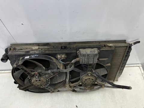 Komplet chłodnic Citroen Jumper I Ducato II Boxer I 94-02r. chłodnica wody wiatrak Komplet Nissens 61390 Komplet chłodnic Citroen Jumper I Ducato II Boxer I 94-02r. chłodnica wody wiatrak Komplet Nissens 61390