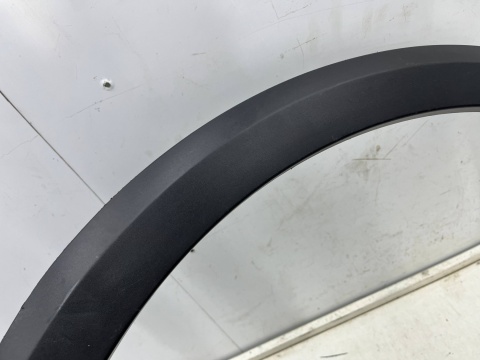 Listwa Citroen C4 III 20r.- lewy przedni rant nadkola błotnika nakładka lewy przód 9832959080 Listwa Citroen C4 III 20r.- lewy przedni rant nadkola błotnika nakładka lewy przód 9832959080