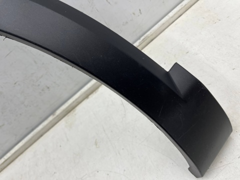 Listwa Citroen C4 III 20r.- lewy przedni rant nadkola błotnika nakładka lewy przód 9832959080 Listwa Citroen C4 III 20r.- lewy przedni rant nadkola błotnika nakładka lewy przód 9832959080