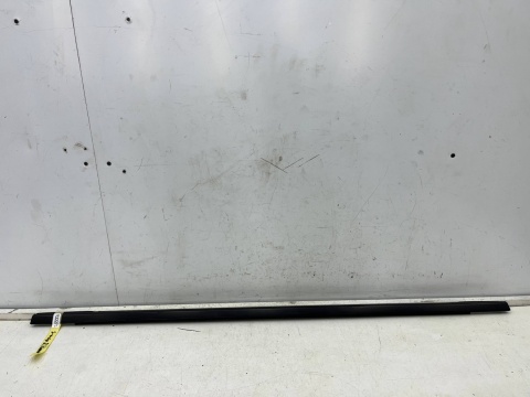 Listwa Ford S-Max MK2 Galaxy MK3 14-23r. prawa tylna listwa zgarniająca uszczelka zewnętrzna szyby drzwi prawy tył