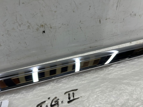 Listwa Listwa Vw Tiguan II 5na 2016r.-  NOWY prawy przedni chrom ozdobny dolnej listwy drzwi prawy przód 5na853332a