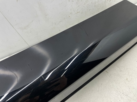 Listwa Mazda CX-80 CX80 24r.- lewa tylna listwa dolna drzwi lewy tył k32c-51rd1