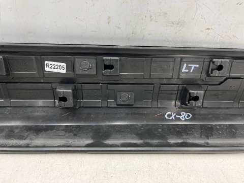 Listwa Mazda CX-80 CX80 24r.- lewa tylna listwa dolna drzwi lewy tył k32c-51rd1