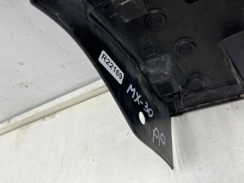 Listwa Mazda MX-30 MX30 DR 20r.- prawy przedni rant nadkola błotnika nakładka prawy przód dn4e-51w21 Listwa Mazda MX-30 MX30 DR 20r.- prawy przedni rant nadkola błotnika nakładka prawy przód dn4e-51w21