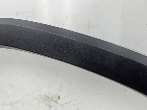 Listwa Mercedes GLB x247 AMG 19r.- prawy przedni rant nadkola błotnika nakładka prawy przód a2478858002 Listwa Mercedes GLB x247 AMG 19r.- prawy przedni rant nadkola błotnika nakładka prawy przód a2478858002