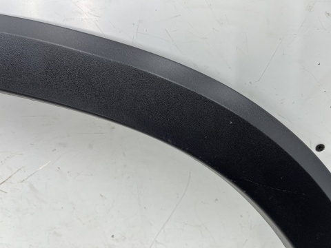 Listwa Mercedes GLB x247 AMG 19r.- prawy przedni rant nadkola błotnika nakładka prawy przód a2478858002 Listwa Mercedes GLB x247 AMG 19r.- prawy przedni rant nadkola błotnika nakładka prawy przód a2478858002