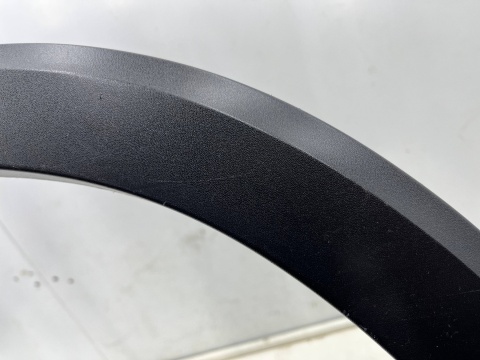 Listwa Mercedes GLB x247 AMG 19r.- prawy przedni rant nadkola błotnika nakładka prawy przód a2478858002 Listwa Mercedes GLB x247 AMG 19r.- prawy przedni rant nadkola błotnika nakładka prawy przód a2478858002