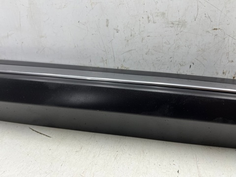 Listwa Nissan Juke II 2 F16 N-Design 19r.- PRAWA przednia dolna nakładka drzwi bocznych prawy przód 80870-6paoa 808706paoa Listwa Nissan Juke II 2 F16 N-Design 19r.- PRAWA przednia dolna nakładka drzwi bocznych prawy przód 80870-6paoa 808706paoa