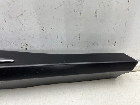 Listwa Nissan Juke II 2 F16 N-Design 19r.- PRAWA przednia dolna nakładka drzwi bocznych prawy przód 80870-6paoa 808706paoa Listwa Nissan Juke II 2 F16 N-Design 19r.- PRAWA przednia dolna nakładka drzwi bocznych prawy przód 80870-6paoa 808706paoa