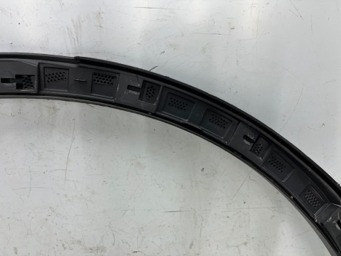 Listwa Polestar II 2 20r.- lewy tylny rant nadkola błotnika nakładka lewy tył 32216388