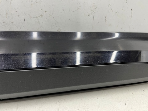 Listwa Skoda Enyaq iV 20r.- prawa przednia nakładka drzwi dolna prawy przód 5la854940a Listwa Skoda Enyaq iV 20r.- prawa przednia nakładka drzwi dolna prawy przód 5la854940a