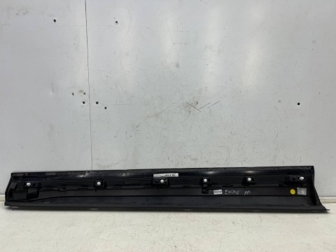 Listwa Skoda Enyaq iV 20r.- prawa przednia nakładka drzwi dolna prawy przód 5la854940a Listwa Skoda Enyaq iV 20r.- prawa przednia nakładka drzwi dolna prawy przód 5la854940a