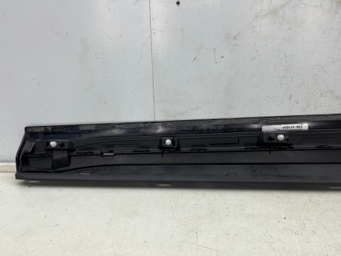 Listwa Skoda Enyaq iV 20r.- prawa przednia nakładka drzwi dolna prawy przód 5la854940a Listwa Skoda Enyaq iV 20r.- prawa przednia nakładka drzwi dolna prawy przód 5la854940a