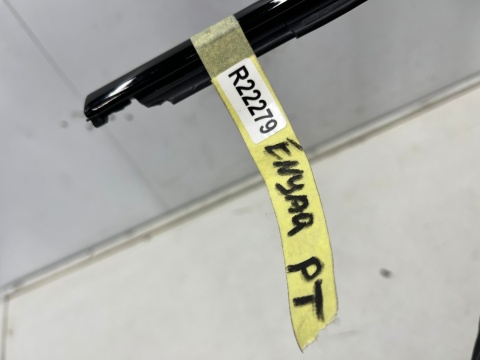 Listwa Skoda Enyaq iV 20r.- prawa tylna listwa zgarniająca uszczelka zewnętrzna szyby drzwi prawy tył Listwa Skoda Enyaq iV 20r.- prawa tylna listwa zgarniająca uszczelka zewnętrzna szyby drzwi prawy tył