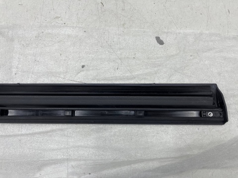 Listwa VW Phaeton 02-16r. NOWA prawa tylna dolna nakładka drzwi boczna prawy tył 3d0854950c