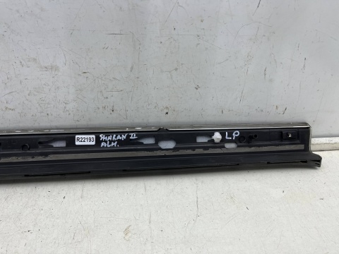 Listwa VW Sharan II 2 7n0 Alhambra II 10-22r. LEWA przednia dolna nakładka drzwi boczna lewy przód 7n0854939h Listwa VW Sharan II 2 7n0 Alhambra II 10-22r. LEWA przednia dolna nakładka drzwi boczna lewy przód 7n0854939h