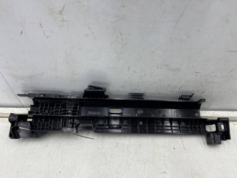 Mocowanie chłodnicy BMW 3 G20 G21 Z4 G29 18r.-  NOWY prawy wspornik panel boczna chłodnic pasa Oryginalne 8666839 Mocowanie chłodnicy BMW 3 G20 G21 Z4 G29 18r.-  NOWY prawy wspornik panel boczna chłodnic pasa Oryginalne 8666839