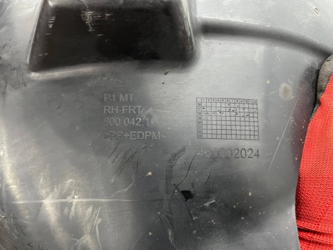 Nadkole Citroen C3 Aircross 17-24r. prawe przednie ORYGINALNE prawy przód 800042100a