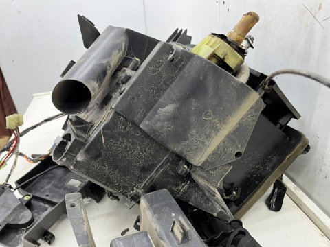 Nagrzewnica Citroen Jumper I Ducato II Boxer I 94-02r. obudowa chłodnicy wody bez klimy dmuchawa panel sterowania