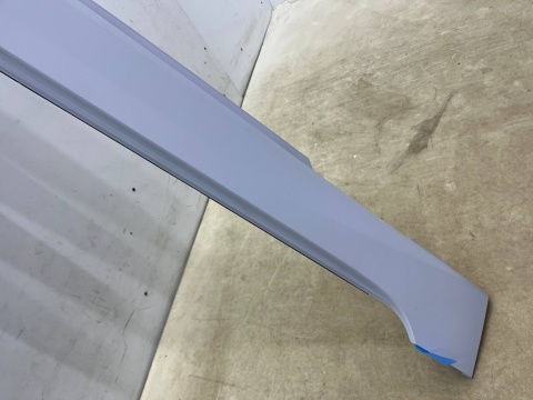 Nakładka progu Audi A6 C8 18-25r. NOWA prawa listwa progowa prawy próg zewnętrzny 4k0853856