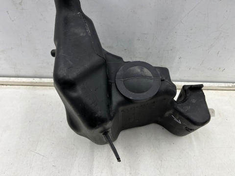 Zbiorniczek spryskiwaczy Mercedes GLK x204 08-15r. zbiornik na płyn do szyby i XENON ksenon ORYGINALNY BEZ pompki a2048690320 Zbiorniczek spryskiwaczy Mercedes GLK x204 08-15r. zbiornik na płyn do szyby i XENON ksenon ORYGINALNY BEZ pompki a2048690320