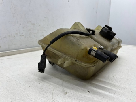 Zbiorniczek wyrównawczy Citroen Jumper I Ducato II Boxer I 94-06r. 2.5d diesel płynu chłodzącego oryginalny Zbiorniczek wyrównawczy Citroen Jumper I Ducato II Boxer I 94-06r. 2.5d diesel płynu chłodzącego oryginalny