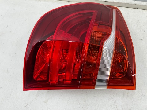 Lampa BMW X3 F25 10-17r. LEWA tylna w błotnik LED oryginalna lewy tył EUROPA 7217311 Lampa BMW X3 F25 10-17r. LEWA tylna w błotnik LED oryginalna lewy tył EUROPA 7217311