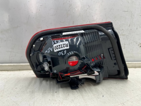 Lampa BMW 3 F30 sedan F31 kombi M3 F80 11-15r. NOWA prawa tylna w klapę bagażnika LED oryginalna EU 7372794 Lampa BMW 3 F30 sedan F31 kombi M3 F80 11-15r. NOWA prawa tylna w klapę bagażnika LED oryginalna EU 7372794
