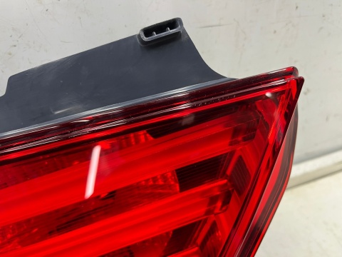 Lampa BMW F07 GT Gran Turismo 09-13r. lewa tylna w klapę bagażnika LED oryginalna EU 7199637 Lampa BMW F07 GT Gran Turismo 09-13r. lewa tylna w klapę bagażnika LED oryginalna EU 7199637