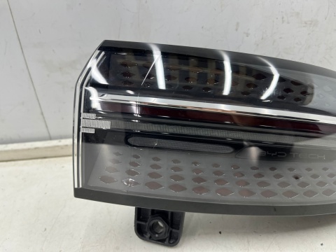 Lampa BYD Seal 2022r.- PRAWA tylna w błotnik LED oryginalna prawy tył EUROPA ekea-4133020a Lampa BYD Seal 2022r.- PRAWA tylna w błotnik LED oryginalna prawy tył EUROPA ekea-4133020a