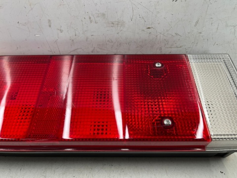 Lampa Iveco Stralis 02-19r. lewa tylna w oryginalna EU lewy tył 169400 Lampa Iveco Stralis 02-19r. lewa tylna w oryginalna EU lewy tył 169400