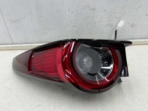 Lampa Mazda CX-30 CX30 2019r.- LEWA tylna w błotnik LED oryginalna lewy tył EUROPA Lampa Mazda CX-30 CX30 2019r.- LEWA tylna w błotnik LED oryginalna lewy tył EUROPA