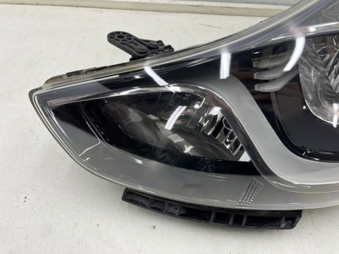 Lampa reflektor Hyundai ix20 10-19r. LEWA przednia H7 EUropa oryginalna lewy przód 92101-1kxxx Lampa reflektor Hyundai ix20 10-19r. LEWA przednia H7 EUropa oryginalna lewy przód 92101-1kxxx